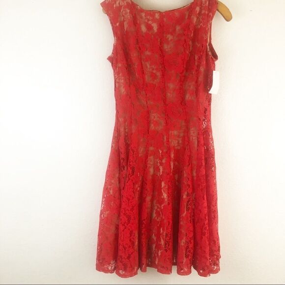 Julian starlit Lace Sleeveless red dress size 6. New with tags - Picture 1 of 7